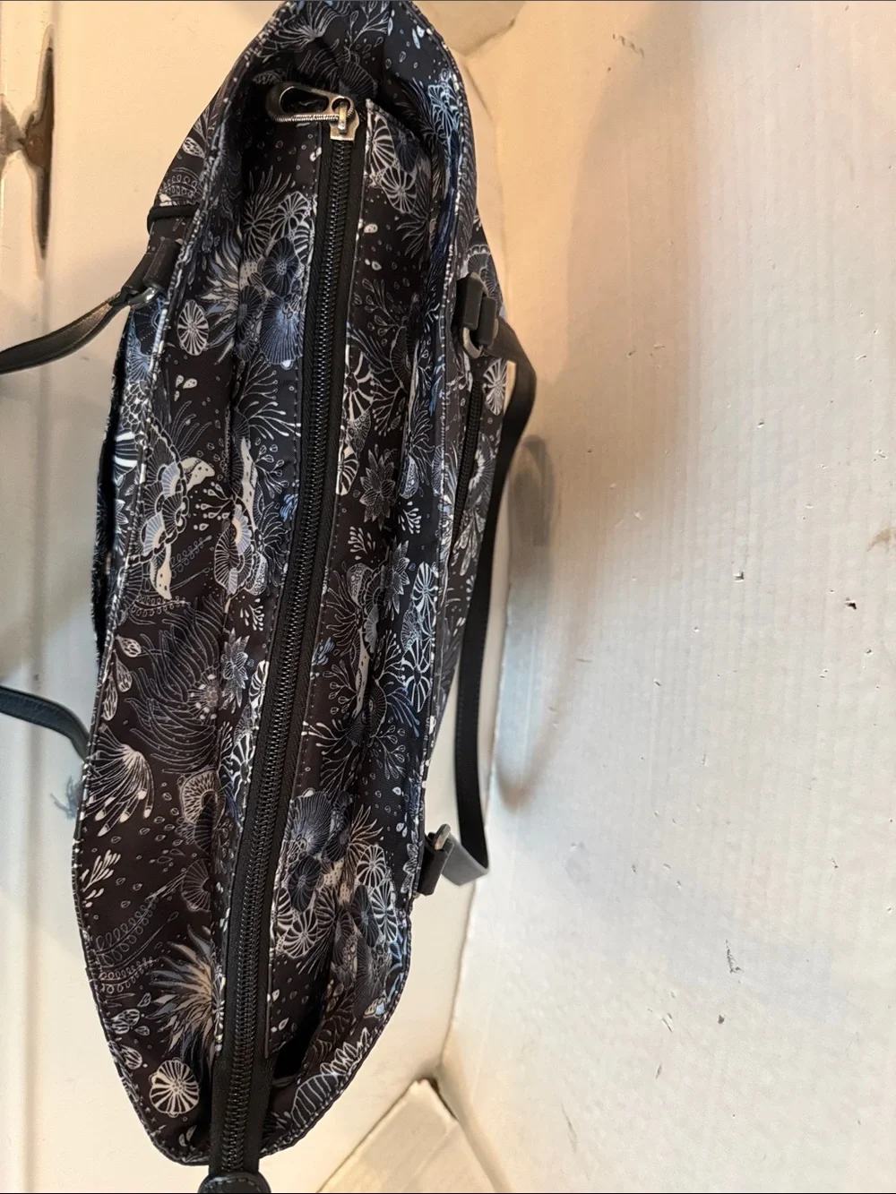 Sakroots midnight escape